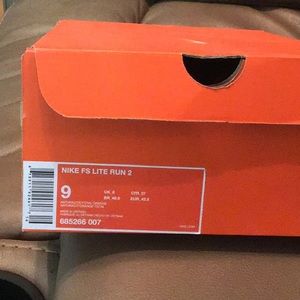 Nike FS Lite Run 2